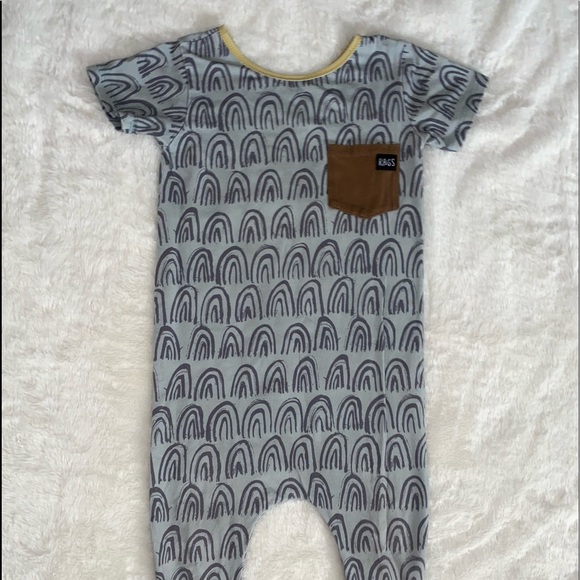 Rags Romper - Picture 2 of 4